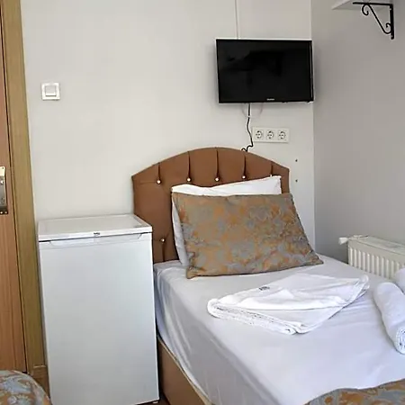 Hotel Tabriz 3*